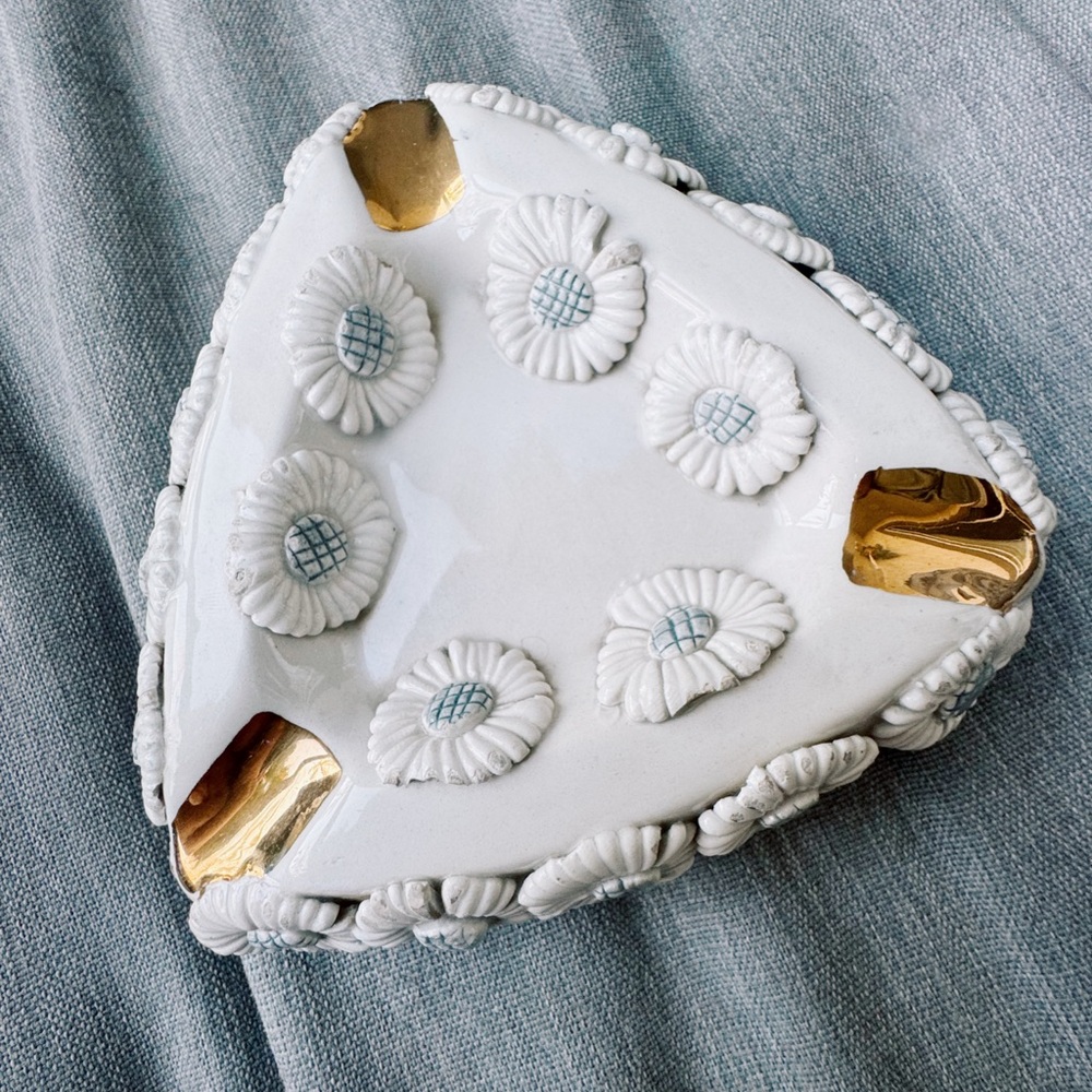 ✨RARE Vintage 1950’s Galdi Italy Bermuda Floral Ashtray